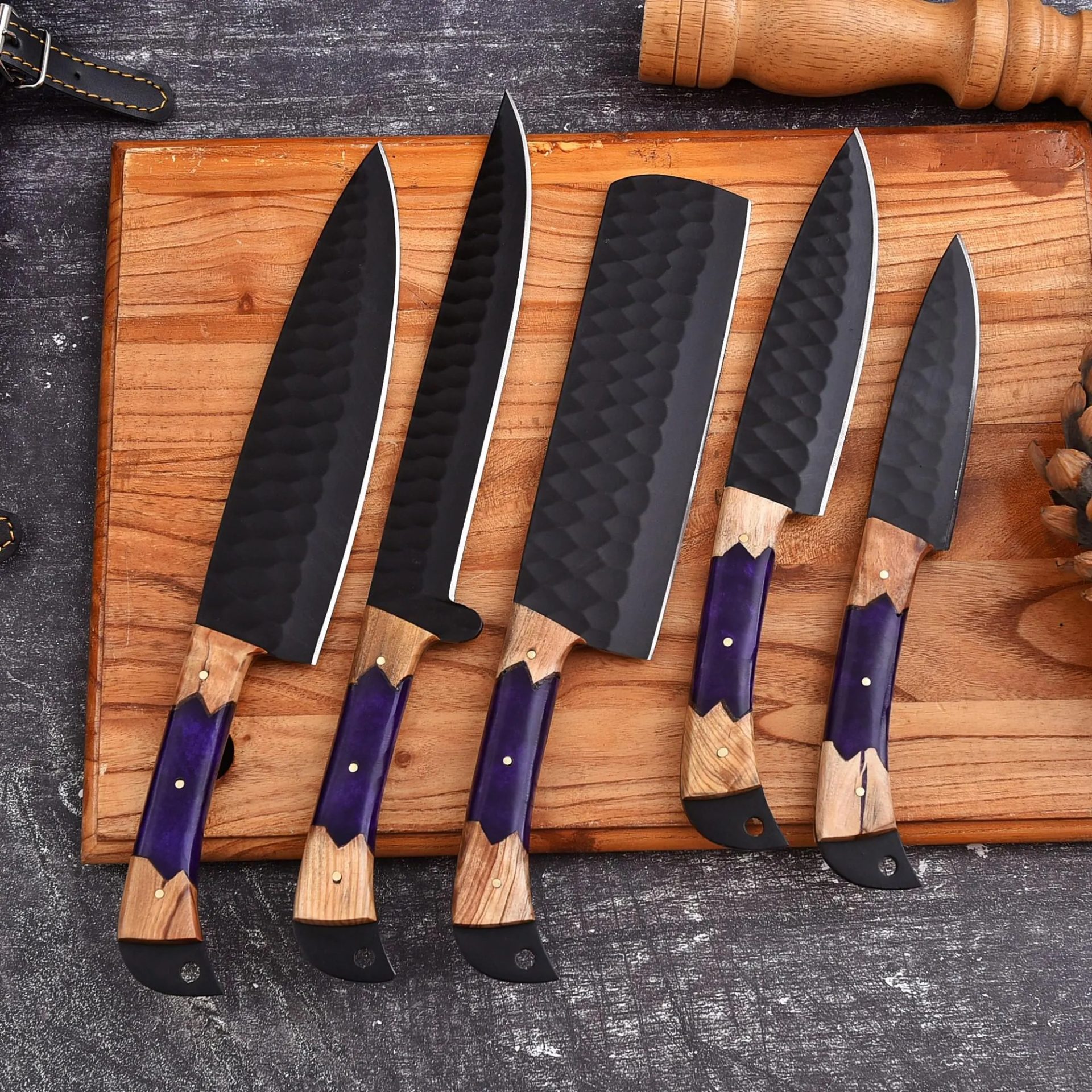 Handmade Black Forged Chef Knife Set thumbnail 4