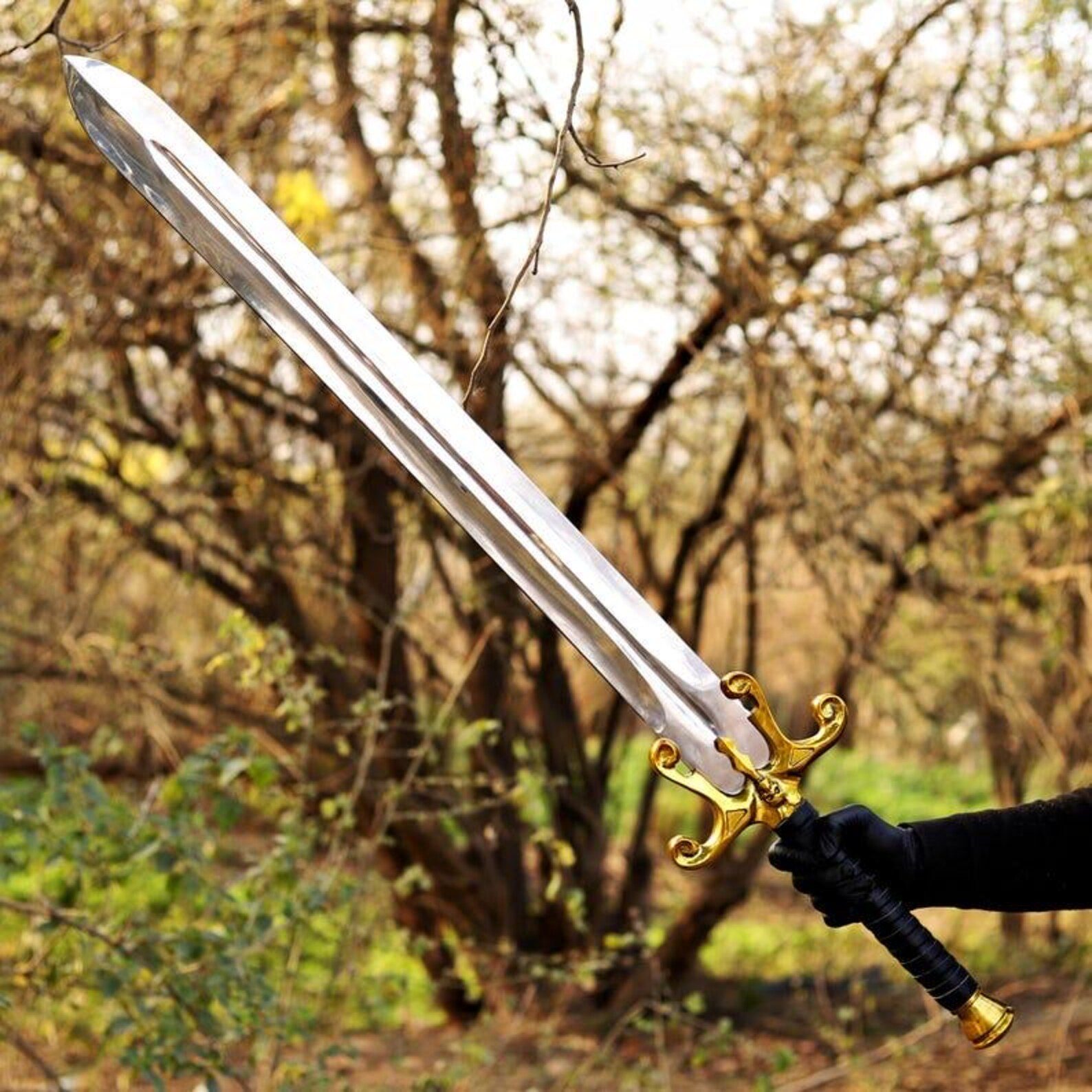 Medieval Fantasy Longsword Replica thumbnail 8