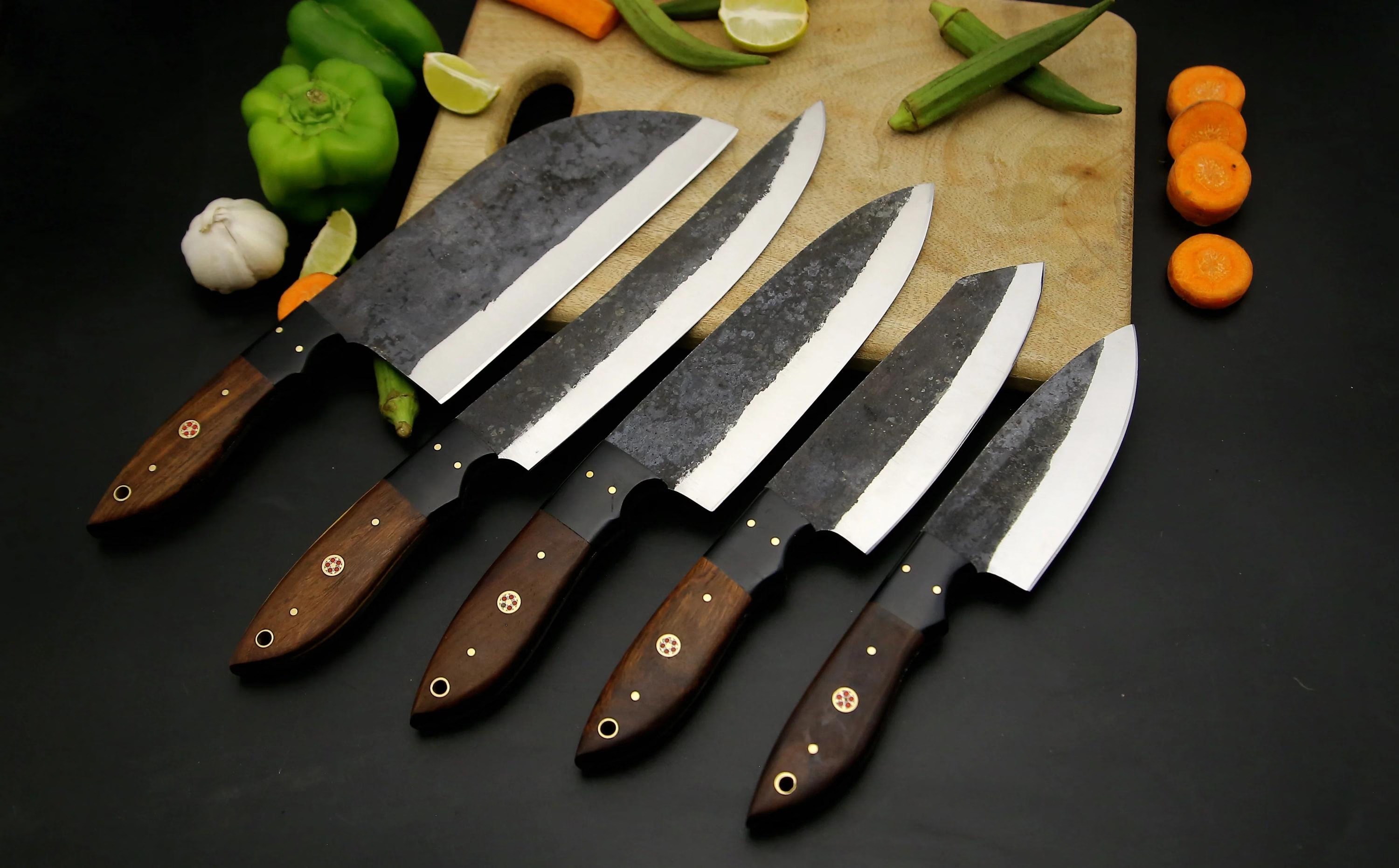 Handmade High Carbon Steel Chef Knife Set thumbnail 4