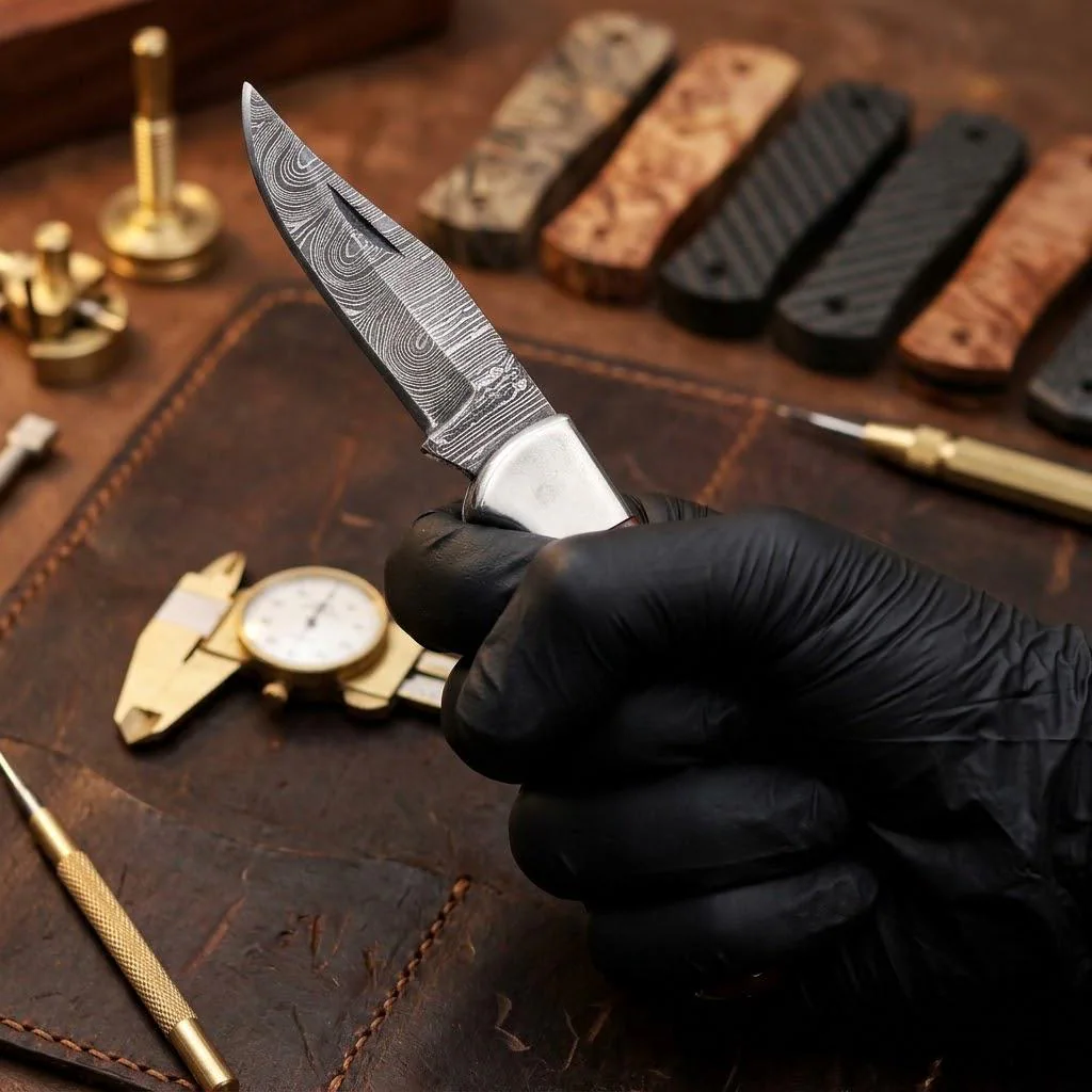Pocket Knife with Walnut Wood Handle thumbnail 3
