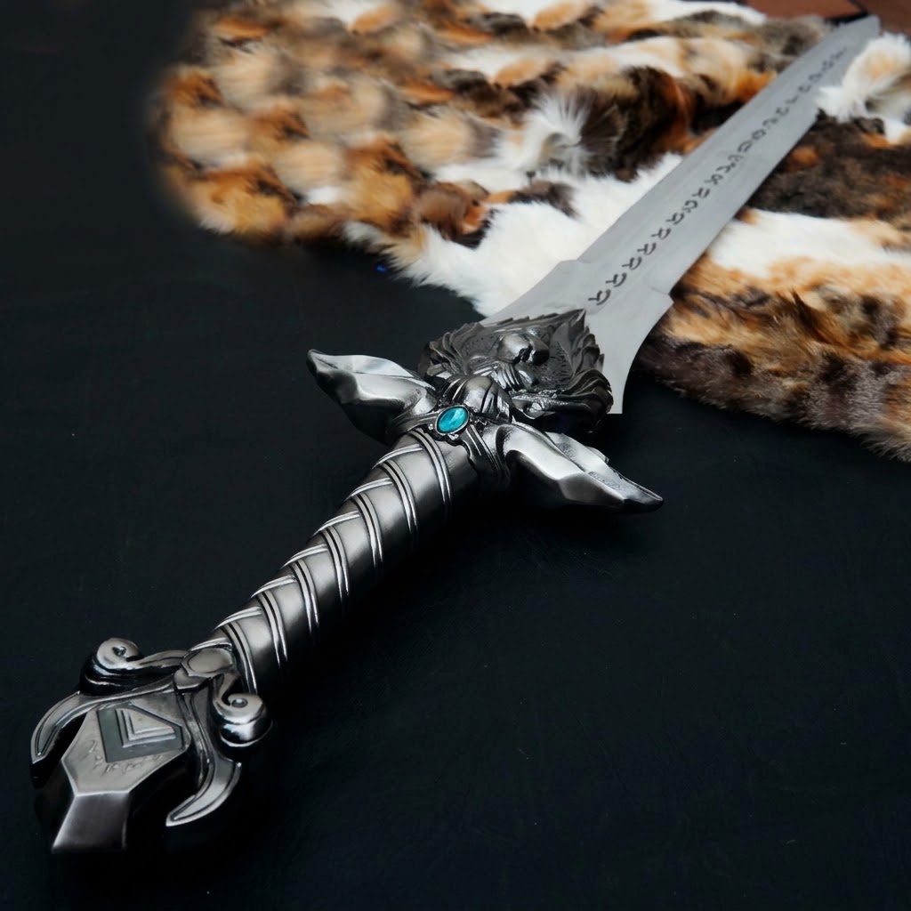 Fantasy Lion Head Display Sword (Silver) thumbnail 5